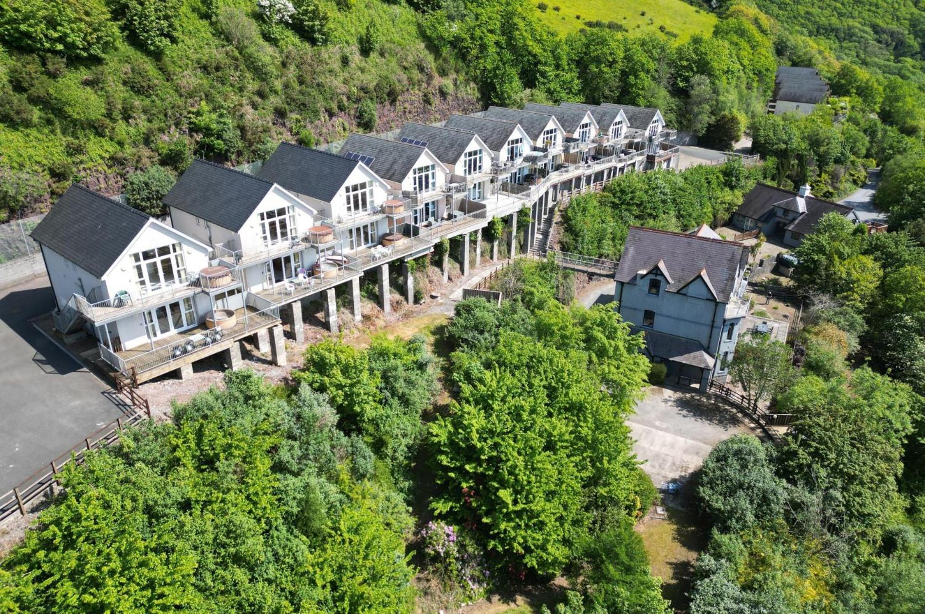 Ewyn Y Don - 2 Bedroom Apartment - Pendine Exterior foto
